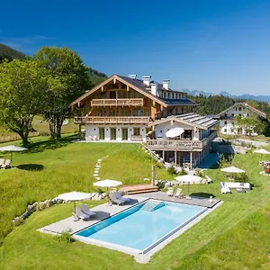 Aparthotel Chiemsee, Frasdorf